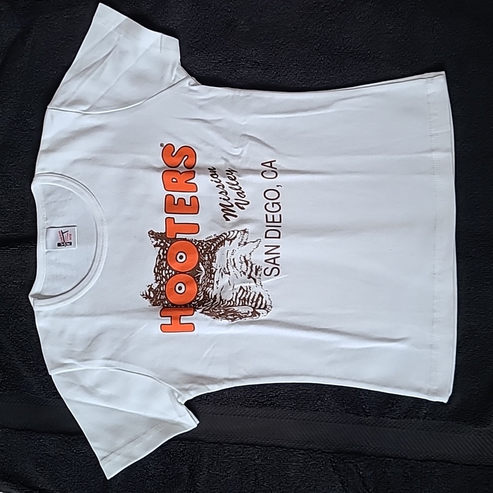 Tee shirt